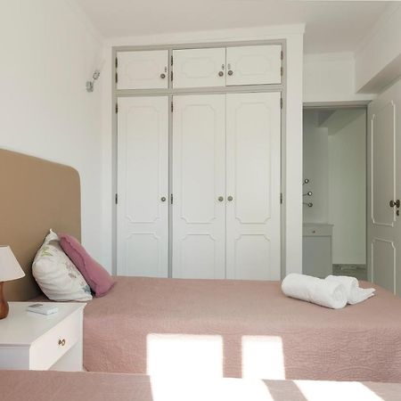 Chantal Apartment - Near The Beach - Quarteira Kültér fotó